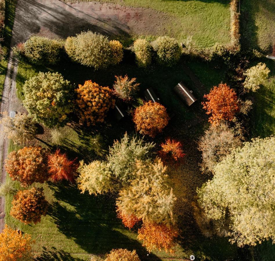 Caplor Glamping & Lodges Hereford Eksteriør billede