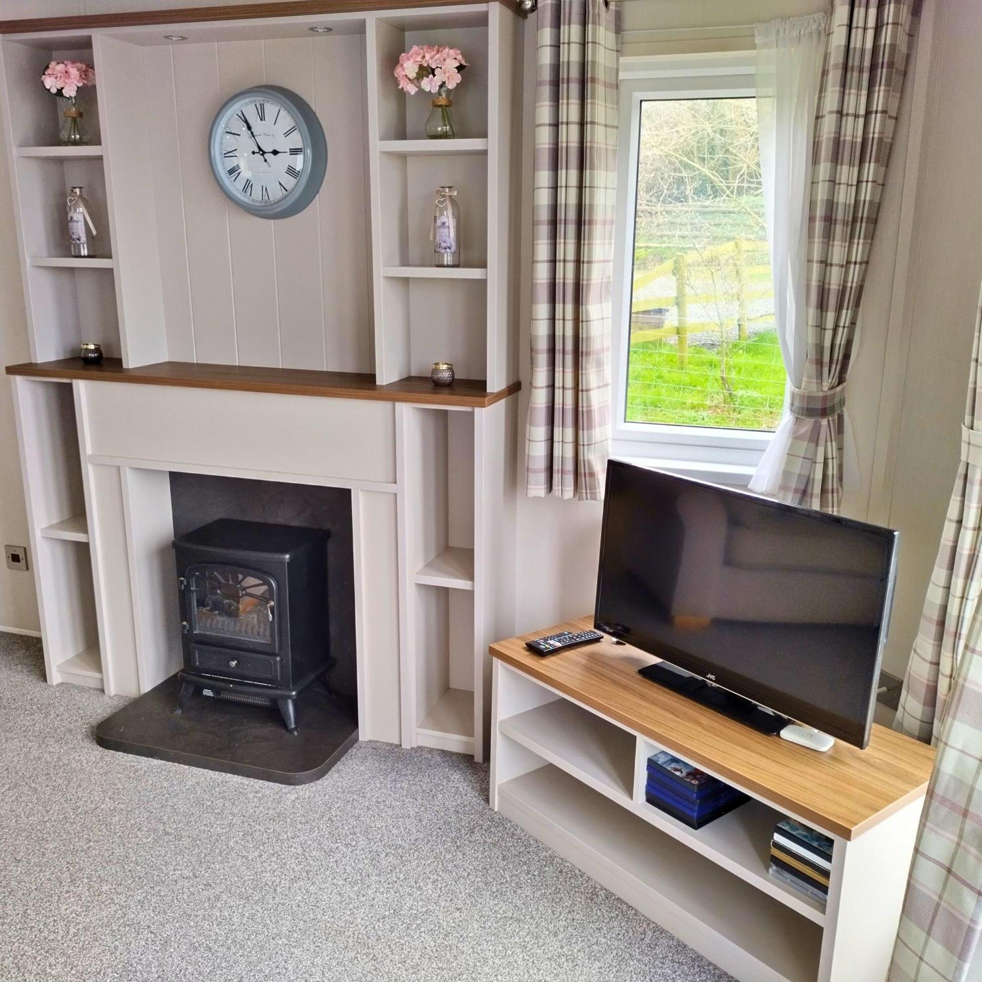 Caplor Glamping & Lodges Hereford Eksteriør billede