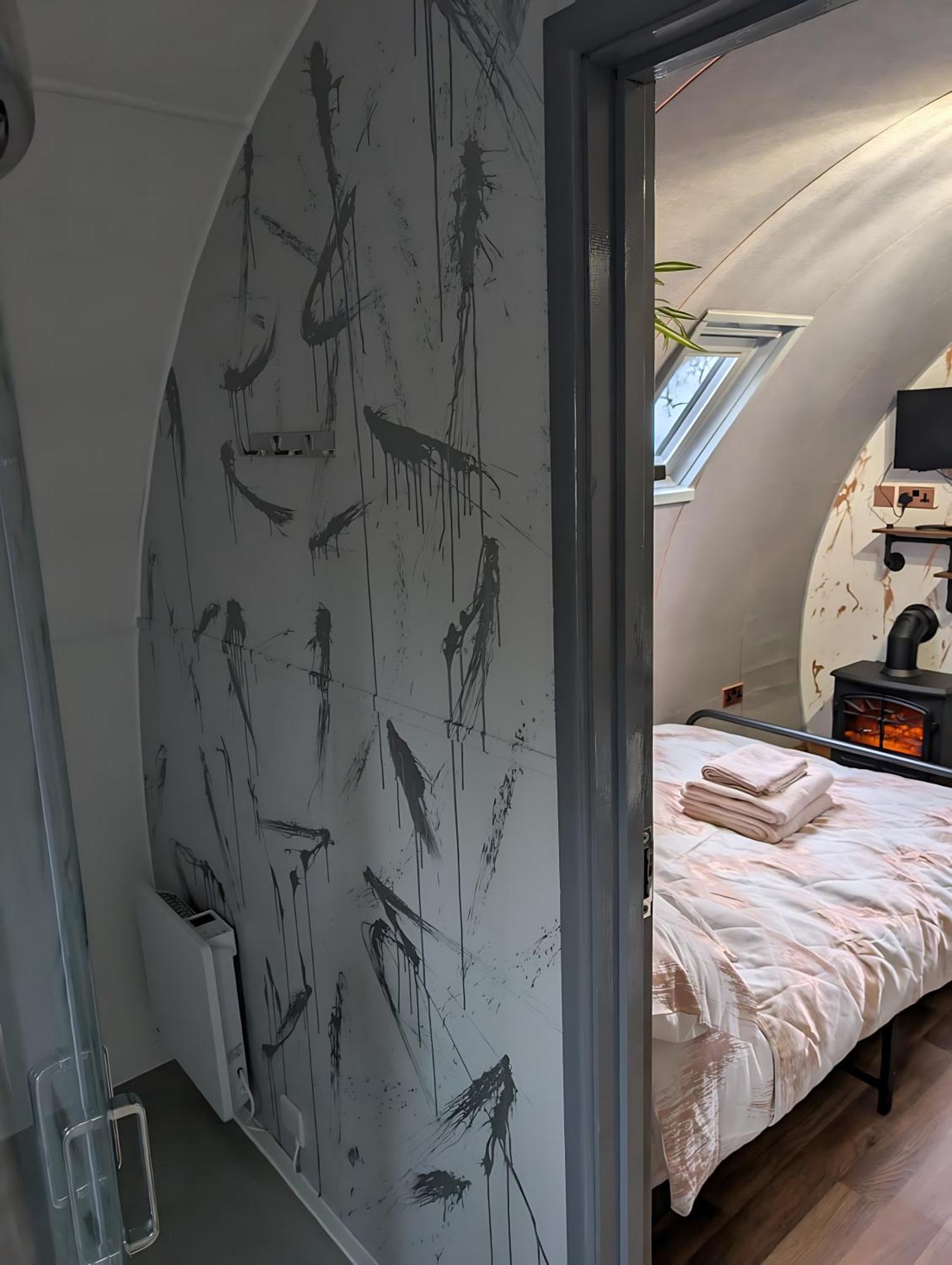 Caplor Glamping & Lodges Hereford Eksteriør billede